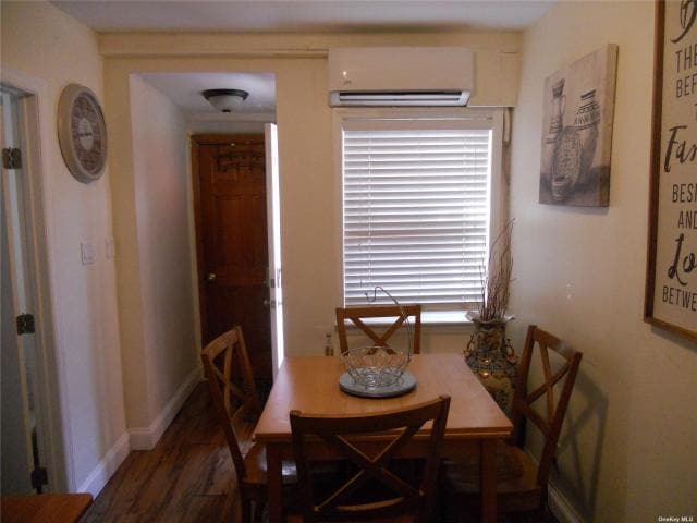 Photo - 3 bedroom in Canarsie NY 11236
