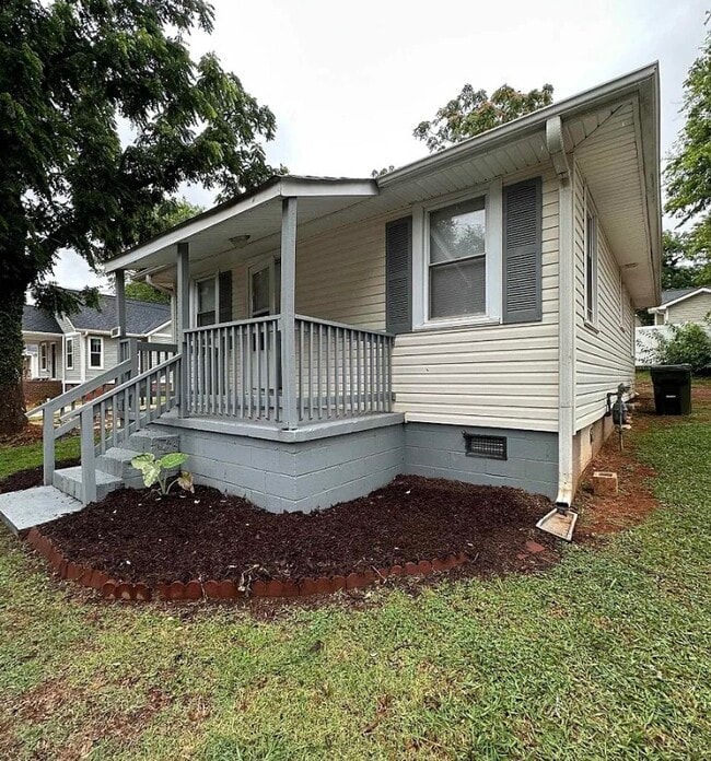 Yard care included - 110 Rebecca St