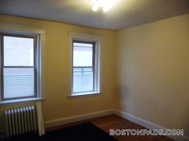 Building Photo - 1209 Boylston St
