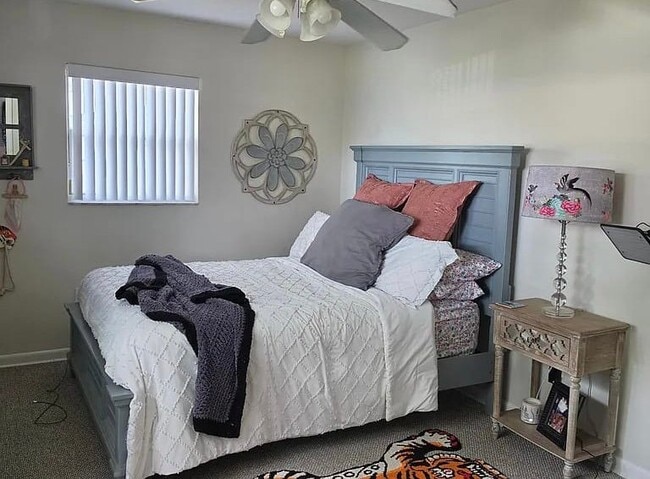 Photo - 4505 S Gaines Rd