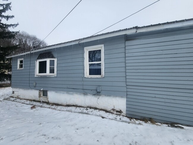 Photo - 502 Graffius Ave Ext