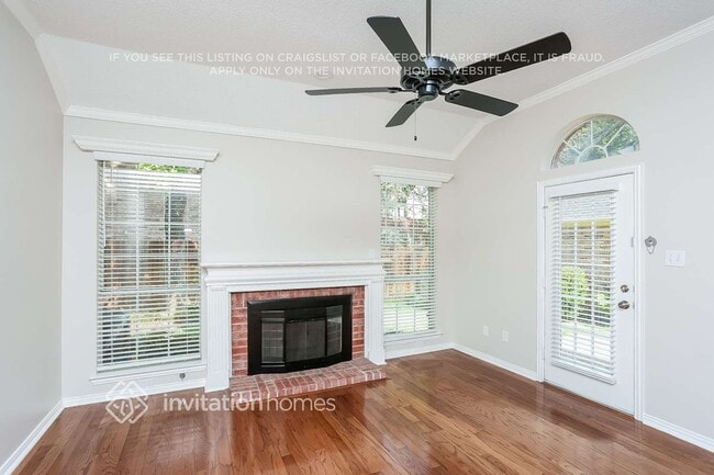 Photo - 808 Olde Towne Dr