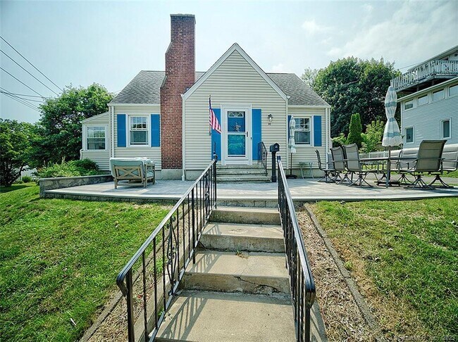 Photo - 30 Seaview Ave