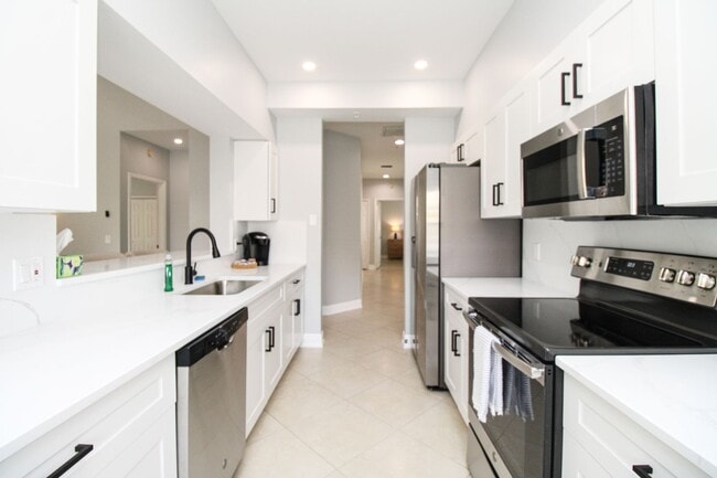 635 Mardel Ct