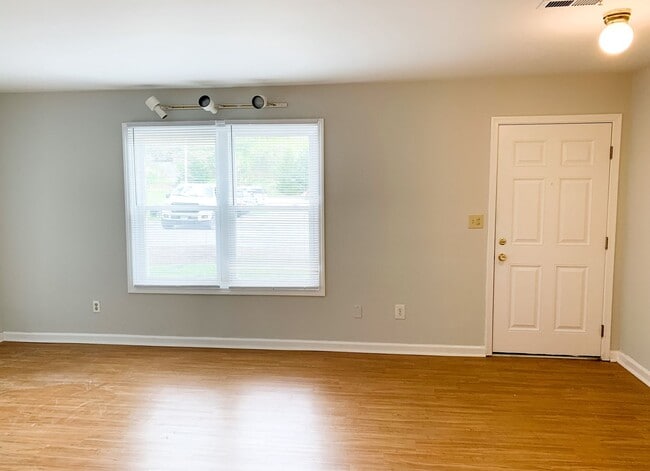 Photo - 181 Clover Valley Cir