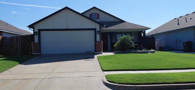 Photo - 10717 N 154th E Ave