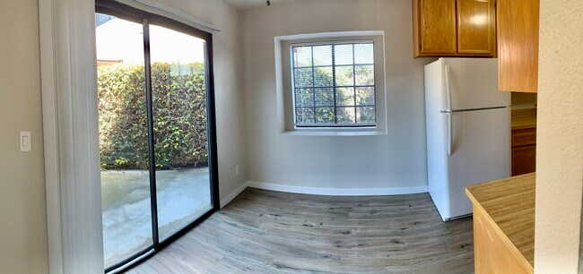 Photo - 504 8th St Townhome