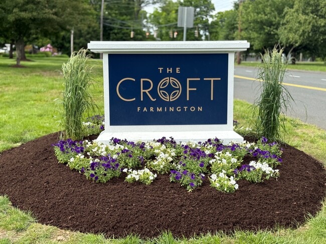 Building Photo - The Croft Farmington Rental