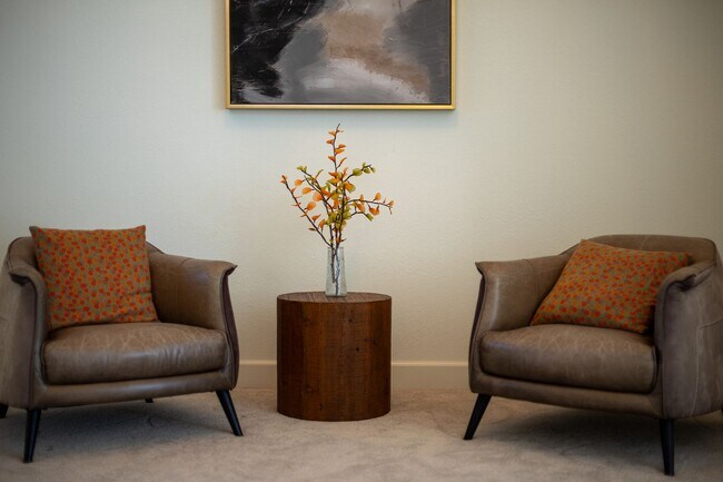 2411 Monaco Dr Unit 1