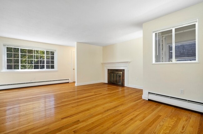 Photo - 27 Hermon St