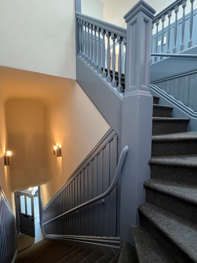 Photo - 1037 Washington St Unit 1037