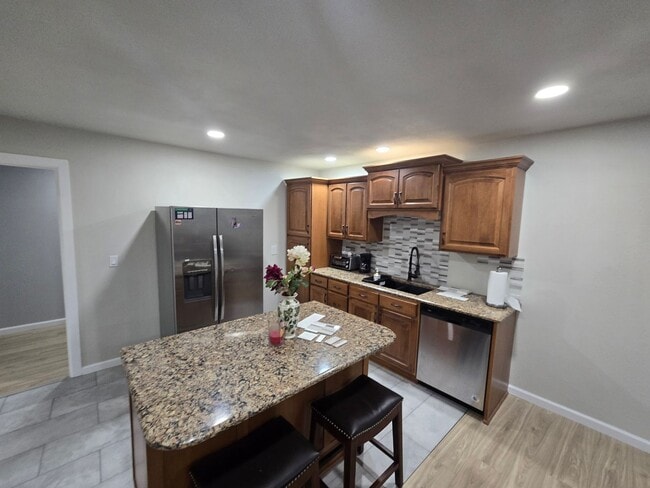 Photo - 2 Bed 2 Bath Basement Apartment