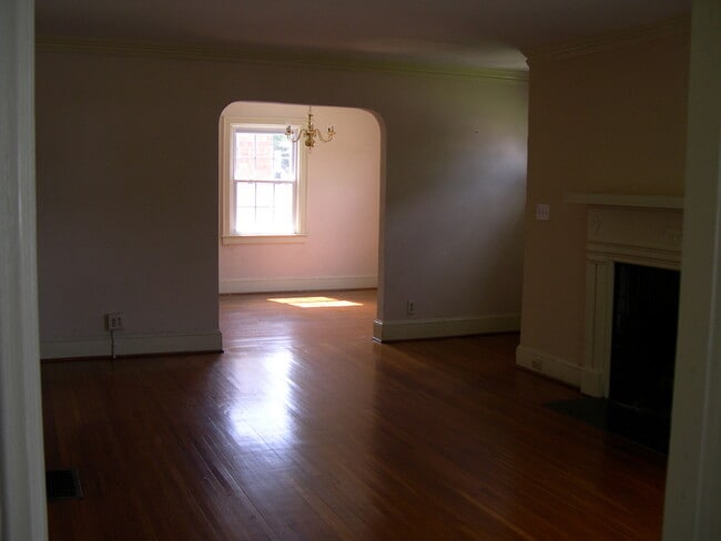1826 Central Ave