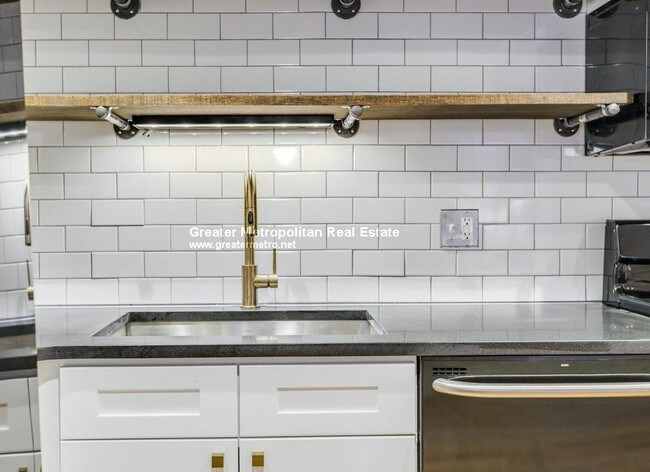 Photo - 280 North St Unit 1