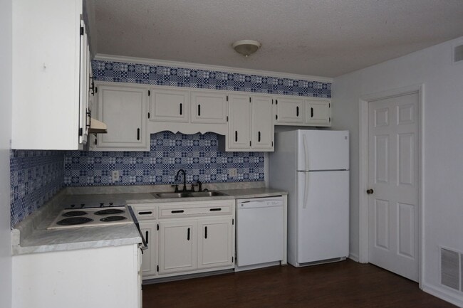 Photo - Spacious Townhome Available Today!