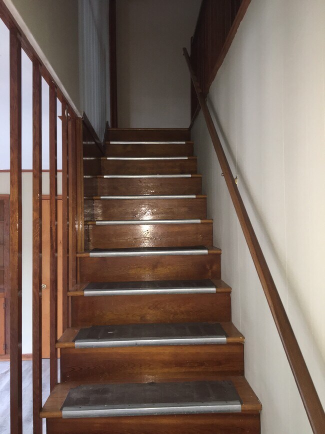 Photo - 403 Marlington St