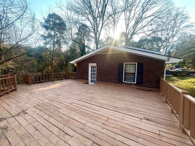 Photo - 2290 Old Holton Rd