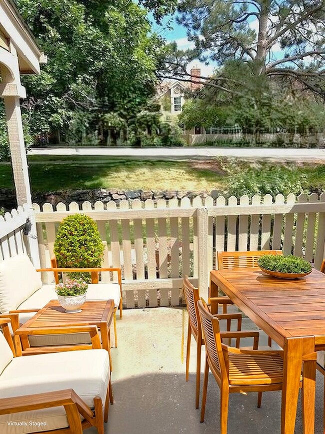 Photo - 1 month FREE RENT on 15 month lease OR 1/2 month FREE RENT on 12 month lease
