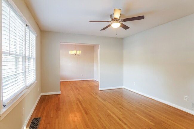 Photo - 216 Westwood Dr