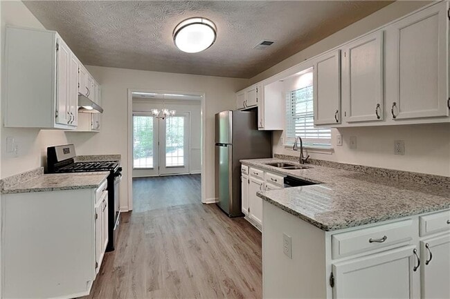 Photo - 5784 Shoal Creek Dr