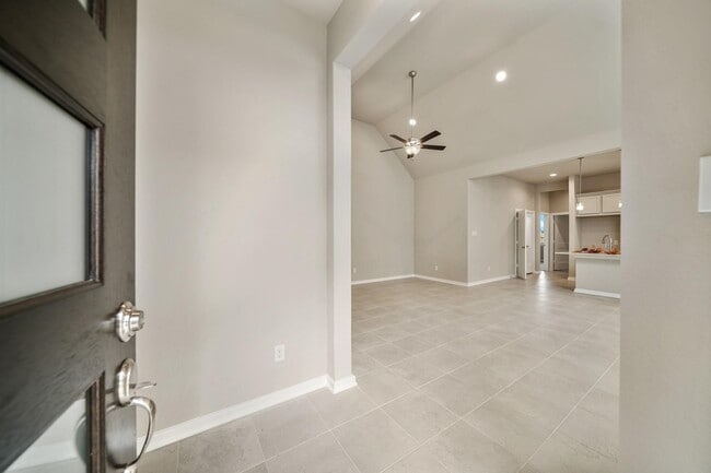 Photo - 1547 Crystal Stream Dr