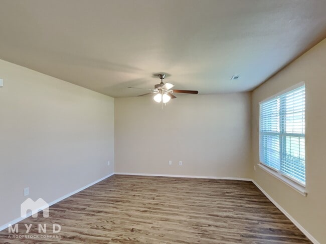 Photo - 2117 Ridge St