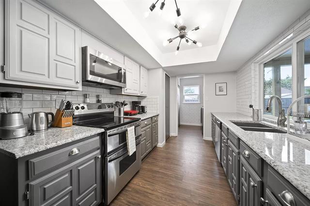 Photo - 3381 Sam Rayburn Run