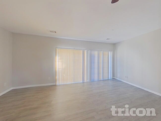 Photo - 3038 Deerborne Ct