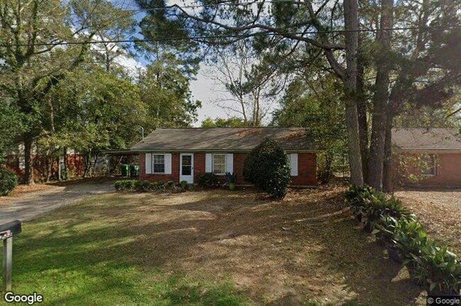 Building Photo - 3 Bedroom/1 Bath Home in Valdosta
