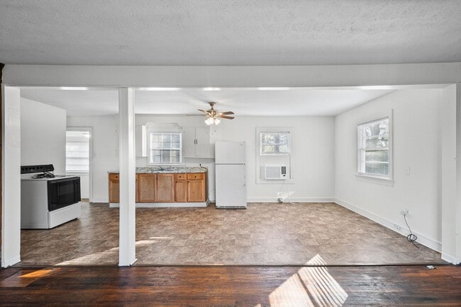 Photo - Lafayette Road-420 Unit 420A