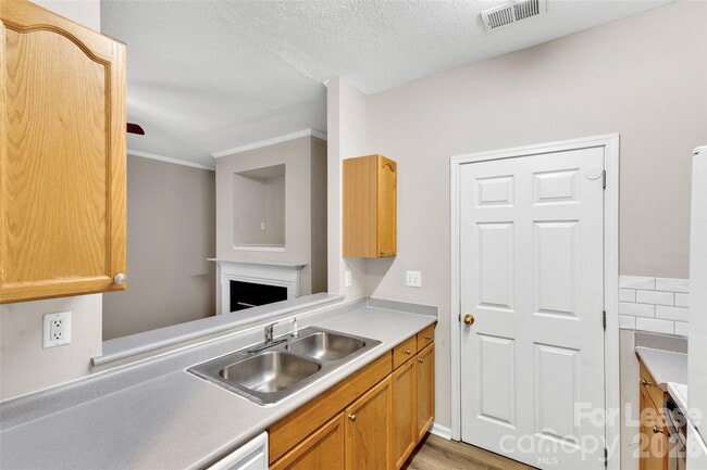 Photo - 6349 Mallard View Ln