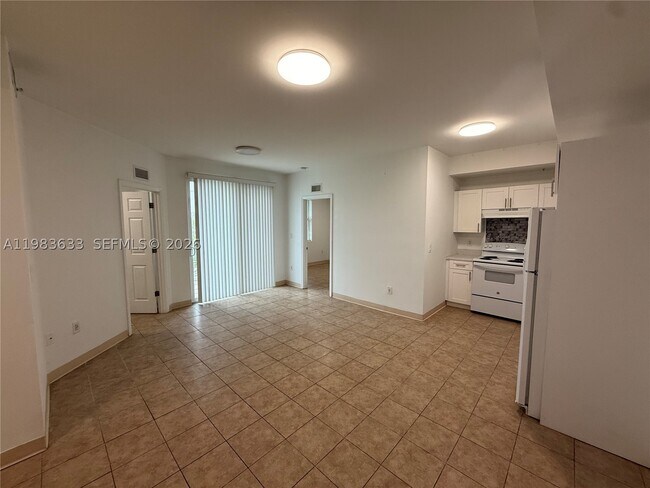 Photo - 5978 SW 64th St Unit 303