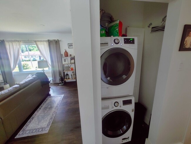 Photo - 52 Olive Crescent