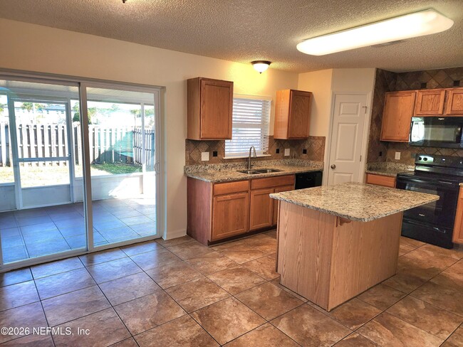 Photo - 7147 High Bluff Rd