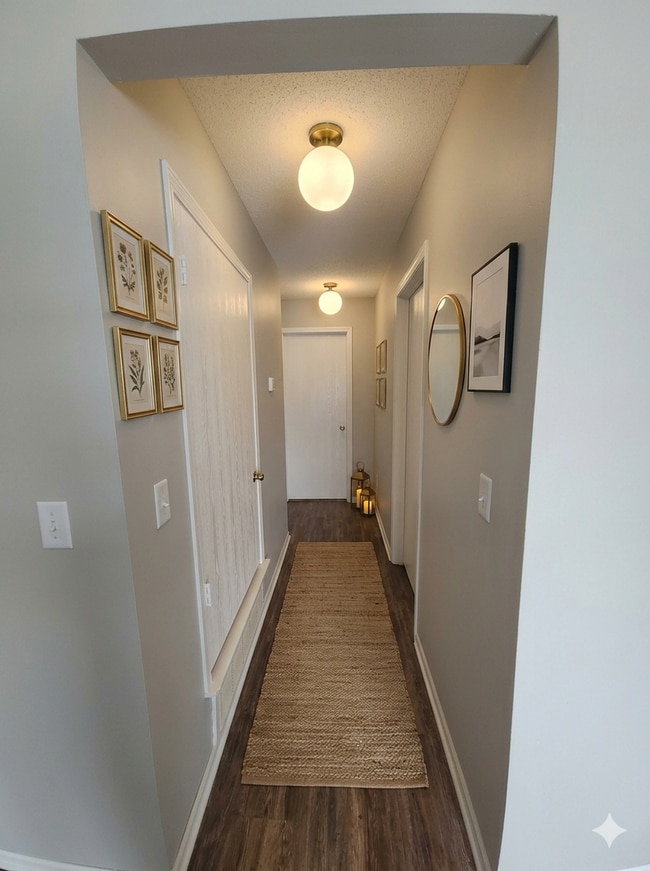 Photo - Country Walk Apartments
