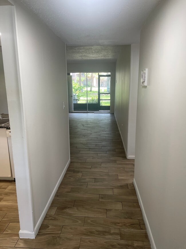 Photo - 6308 Newtown Cir