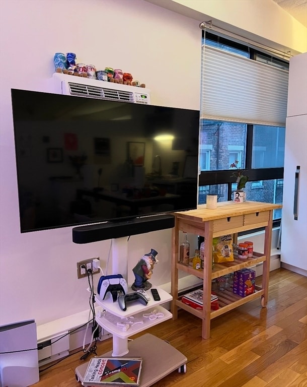 Photo - 12 Stoneholm St Unidad 322