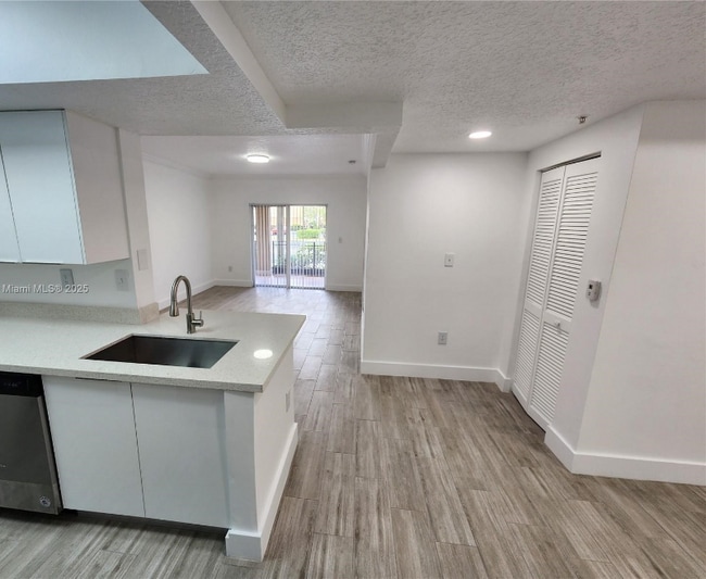 Building Photo - 201 SW 116th Ave Rental