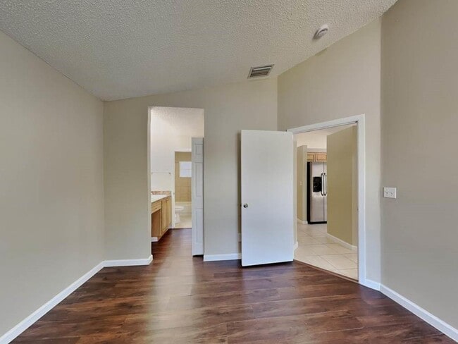 Photo - 1990 NW 188th Ave