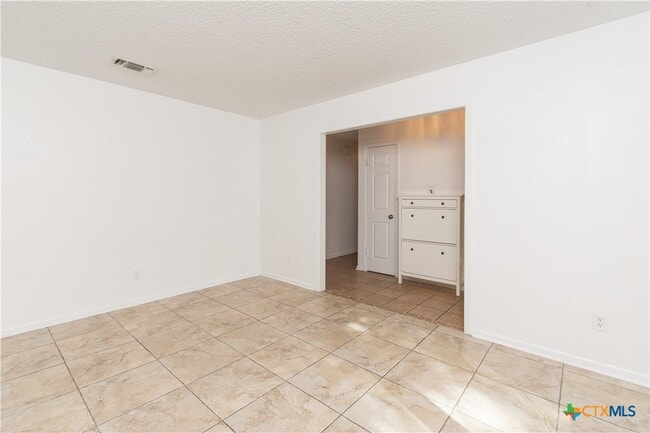 Photo - 1201 Hughes Ave