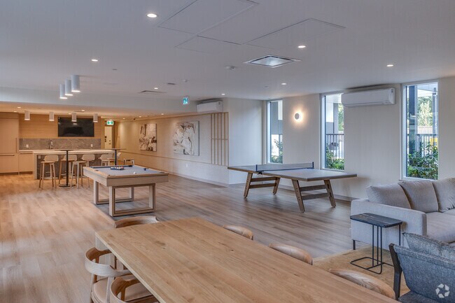 Social Hub