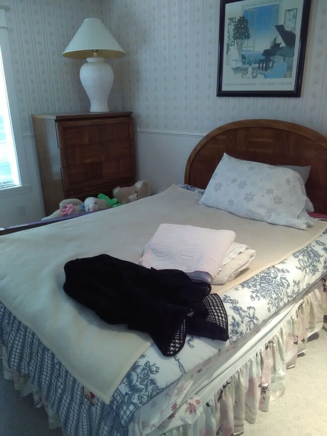 Quest bedroom