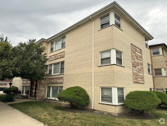 Building Photo - 7400 N Harlem Ave Unit 2E Rental