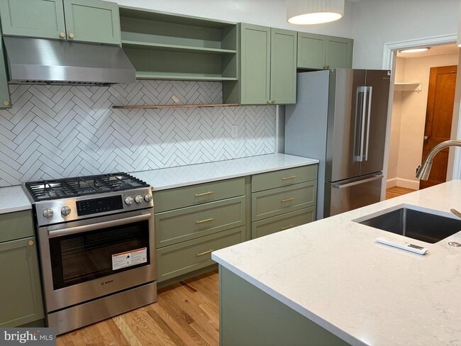 Photo - 603 Quackenbos St NW