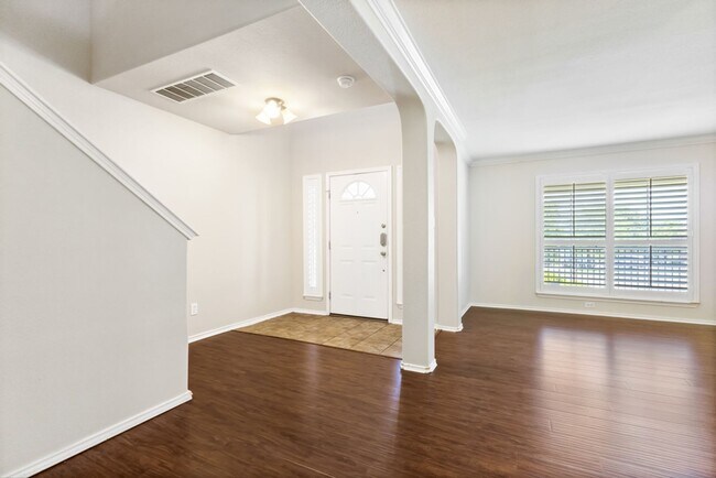 Photo - 4 Bedroom/2.5 Bath Wildhorse Subdivision