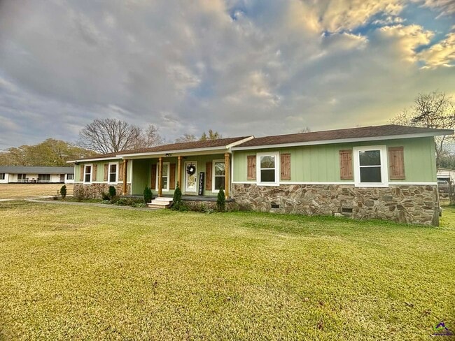 Photo - 2800 S Estates Rd