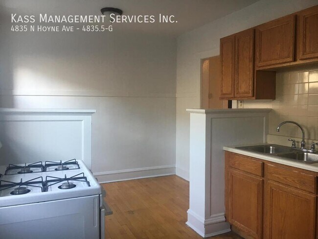 Photo - 4835 N Hoyne Ave Unidad 4835.5-G