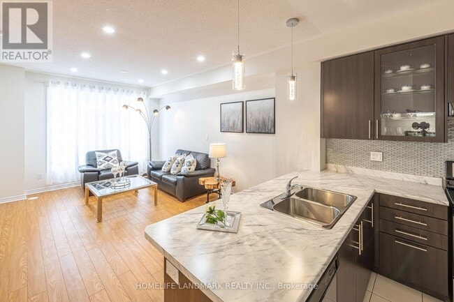 Photo - 1255 Bridletowne Cir