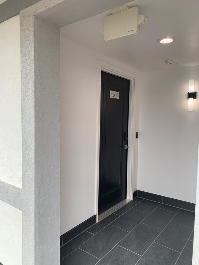 Photo - 424 N Main St