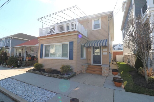 Building Photo - 20 N Clermont Ave Unit B-B Rental